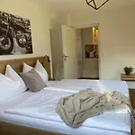 Seaways - Ruhige Lage - & Erholung Auf 6500m2 Garten Daire Schiefling am See