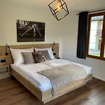 Seaways - Ruhige Lage - & Erholung Auf 6500m2 Garten * Schiefling am See