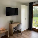 Daire Seaways - Ruhige Lage - & Erholung Auf 6500m2 Garten Schiefling am See