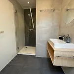 Seaways - Ruhige Lage - & Erholung Auf 6500m2 Garten Daire *