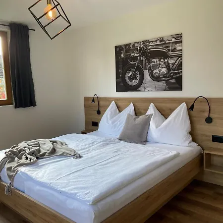 Seaways Apartment *